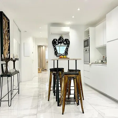 One Bedroom - 20lm1 Appartement *